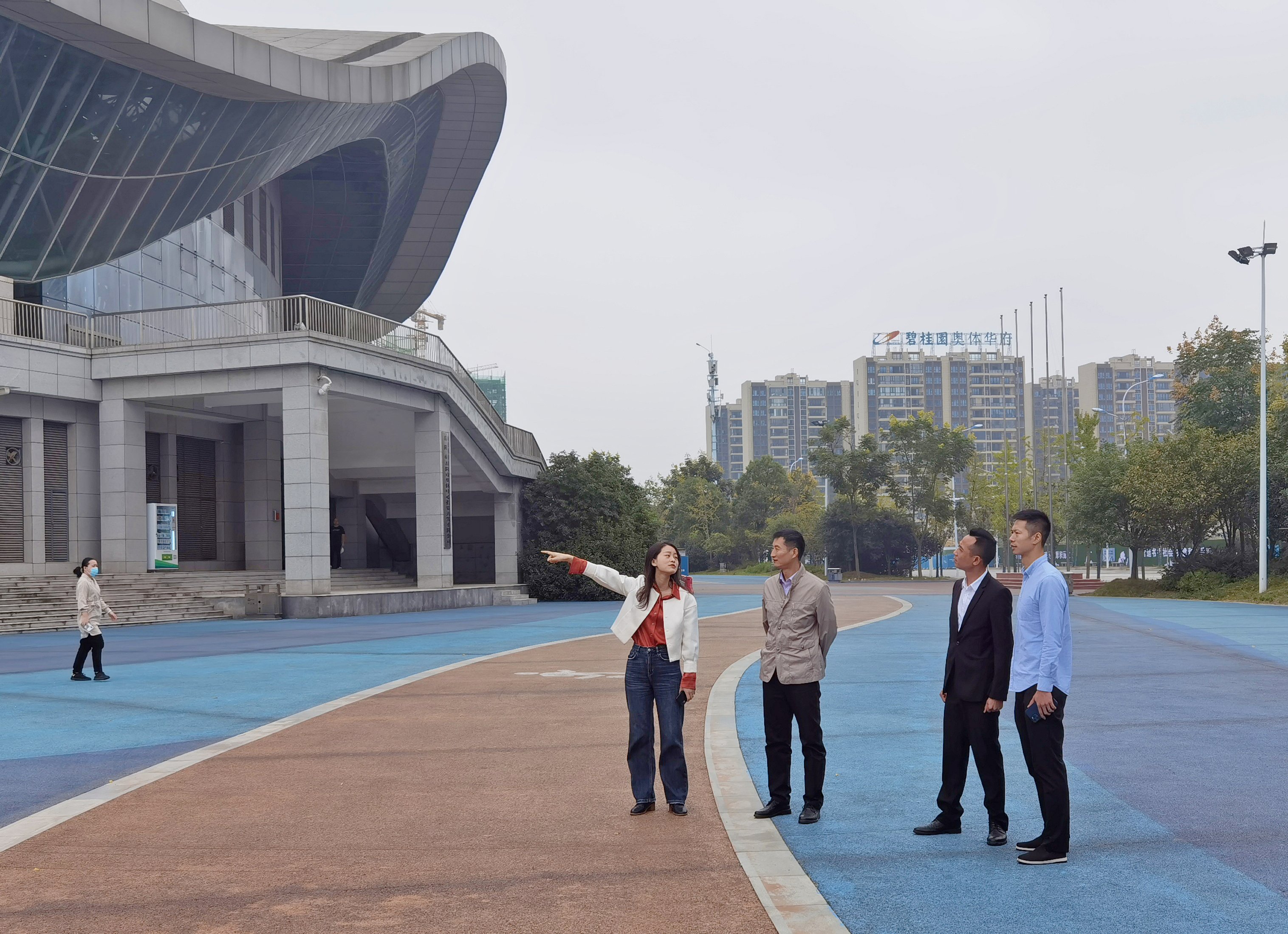 10.8市國資委調研督導市城投集團文明創建工作.jpg